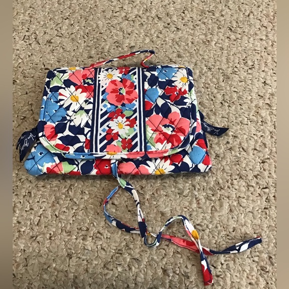 Vera Bradley Handbags - VERA BRADLEY SUMMER COTTAGE TRAVEL BAG TOILETRY MAKE UP JEWELRY GUC